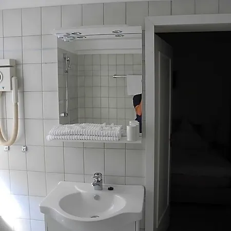 Hotell Das Kleine Hotel Am Dom Velbert